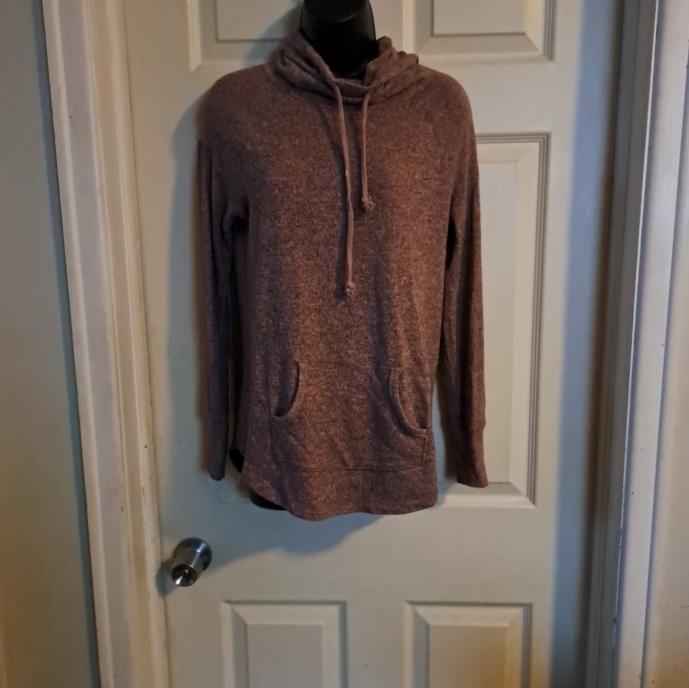Mossimo soft xs kangaroo pocket sweatshirt
